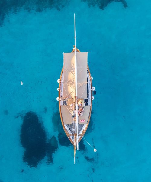 apéritif-bateau-tavolara-02-armanda